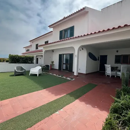 Philip's House * Ferrel (Leiria)